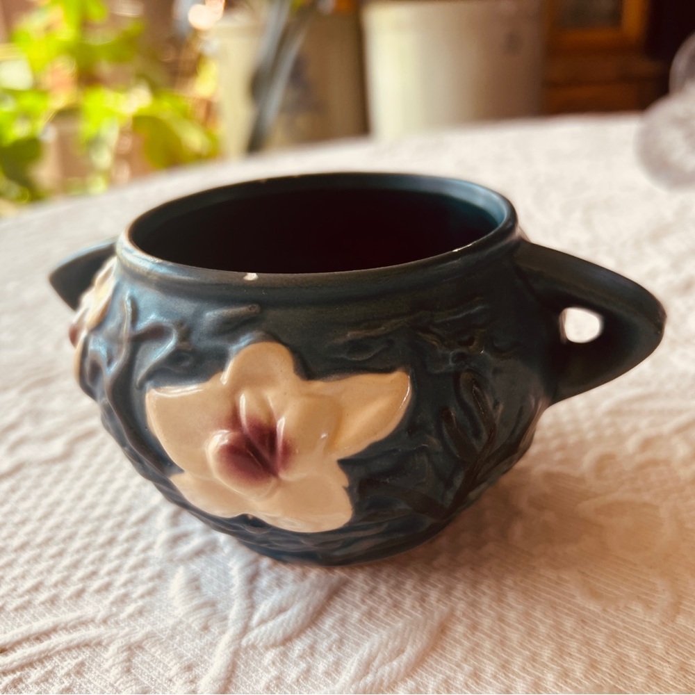Roseville Magnolia Blue Vase Planter Jardiniere Art Pottery Pot Small Handles